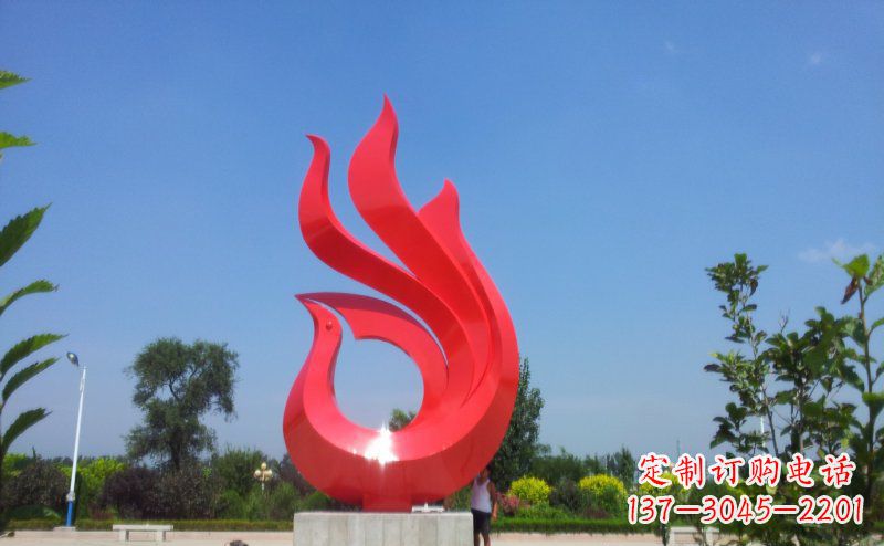 哈尔滨艺术荟萃的凤凰雕塑