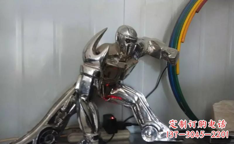 哈尔滨高端式可爱机器人雕塑