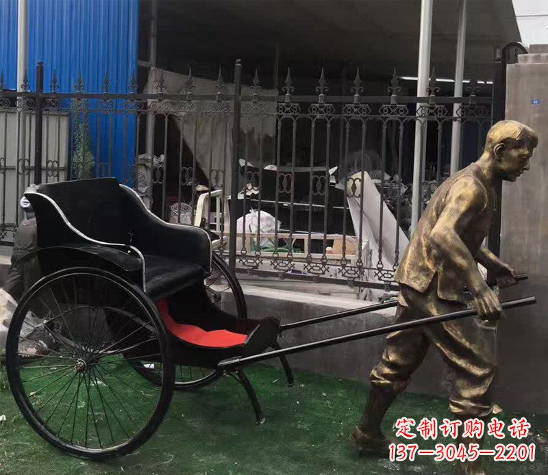 哈尔滨欣赏精美的手工雕刻车夫青铜雕塑