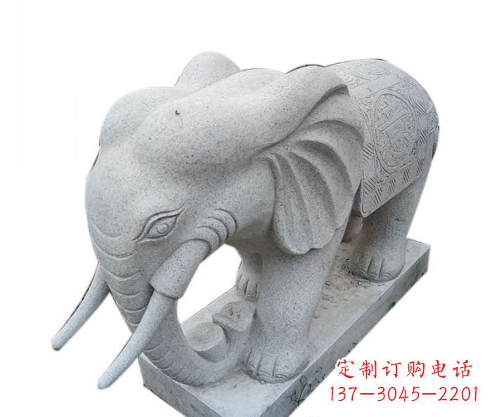 哈尔滨精美绝伦的大象大理石雕塑