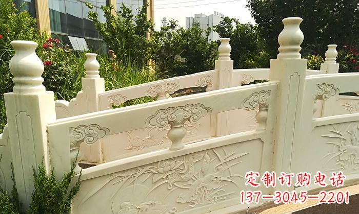 哈尔滨精美汉白玉石拱桥雕塑