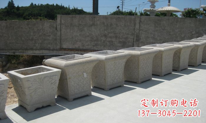 哈尔滨大理石花盆石雕 – 在公园展现精美自然风貌