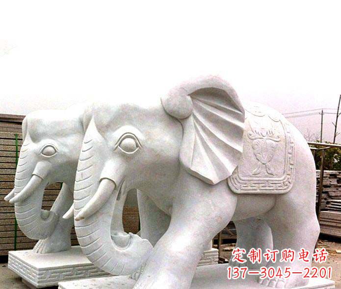 哈尔滨精致细腻的大象石雕景观雕塑