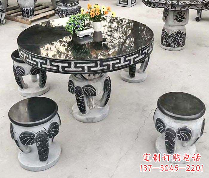 哈尔滨公园景观圆形石桌凳