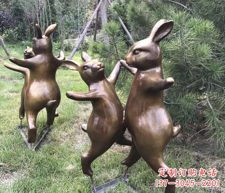哈尔滨铜雕奔跑兔子动物雕塑