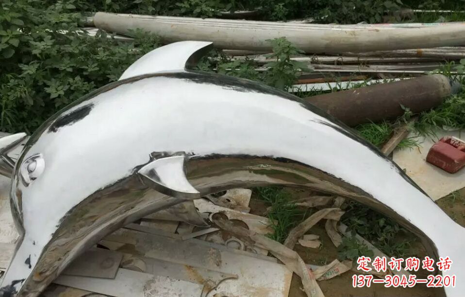 哈尔滨广场不锈钢海豚雕塑 (2)