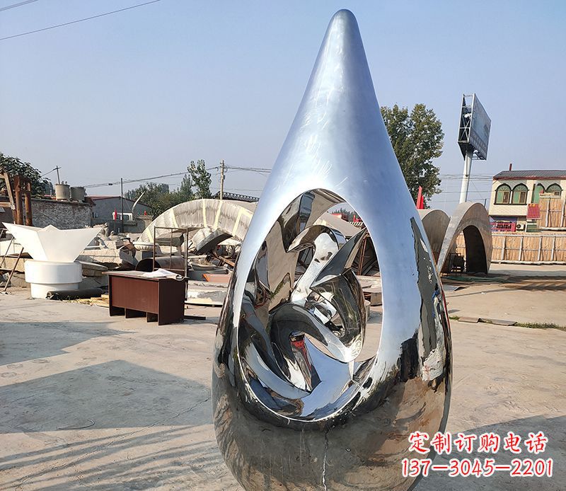 哈尔滨持久耐看的不锈钢镜面水滴雕塑