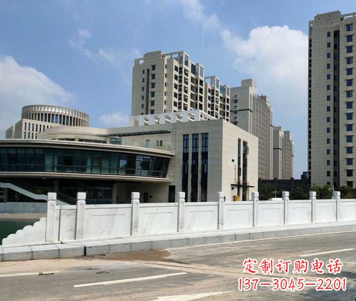 哈尔滨广场景观大理石栏板雕塑