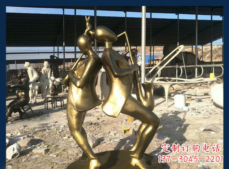 哈尔滨中领雕塑:优雅萨克斯铜雕贴金吹管人物雕塑