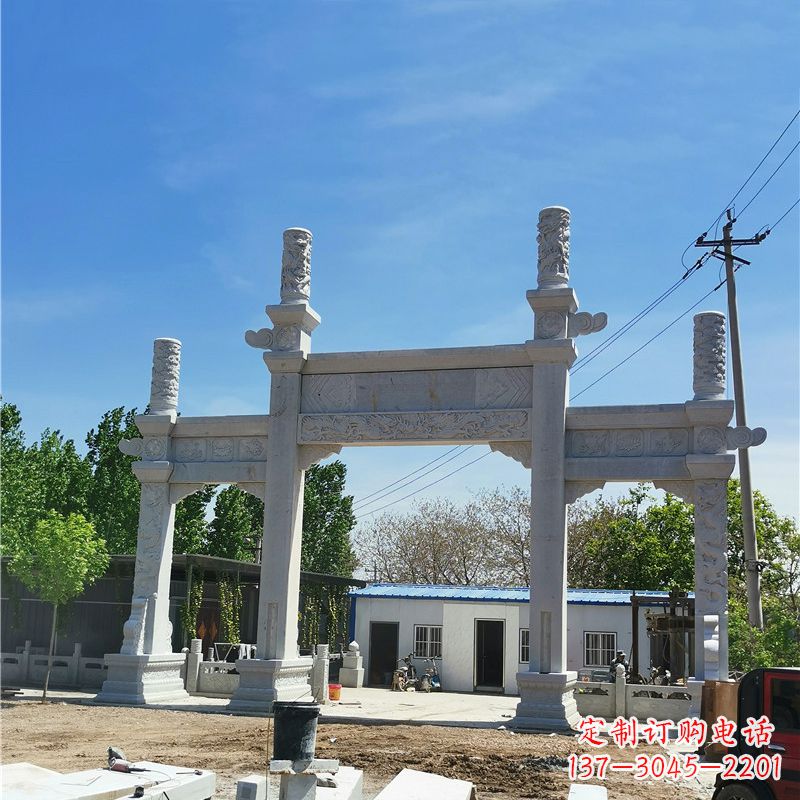哈尔滨中领雕塑,拥有超过十年的定制雕塑经验,专…