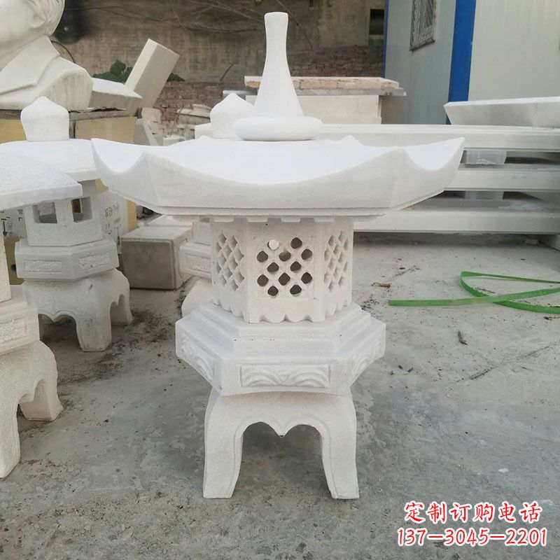 哈尔滨汉白玉中式石雕灯笼