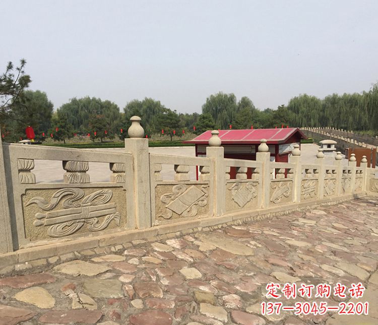 哈尔滨护城河大理石栏板雕塑