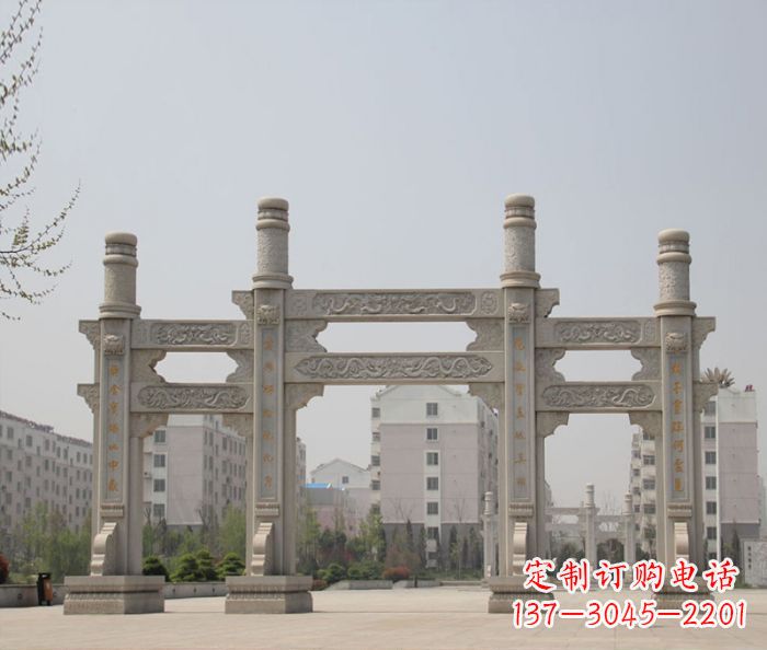 哈尔滨上中领雕塑:牌坊石雕定制