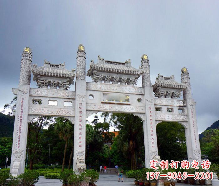 哈尔滨中领雕塑是一家专业的雕塑定制厂家,拥有多…
