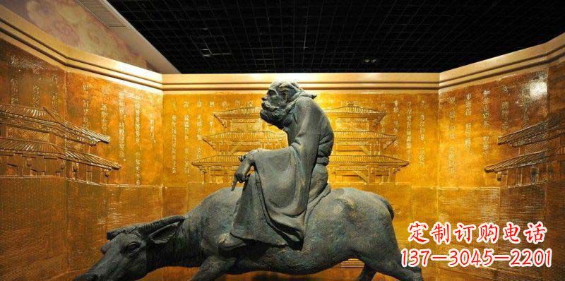哈尔滨精美老子骑牛铜雕,领略古代文化魅力