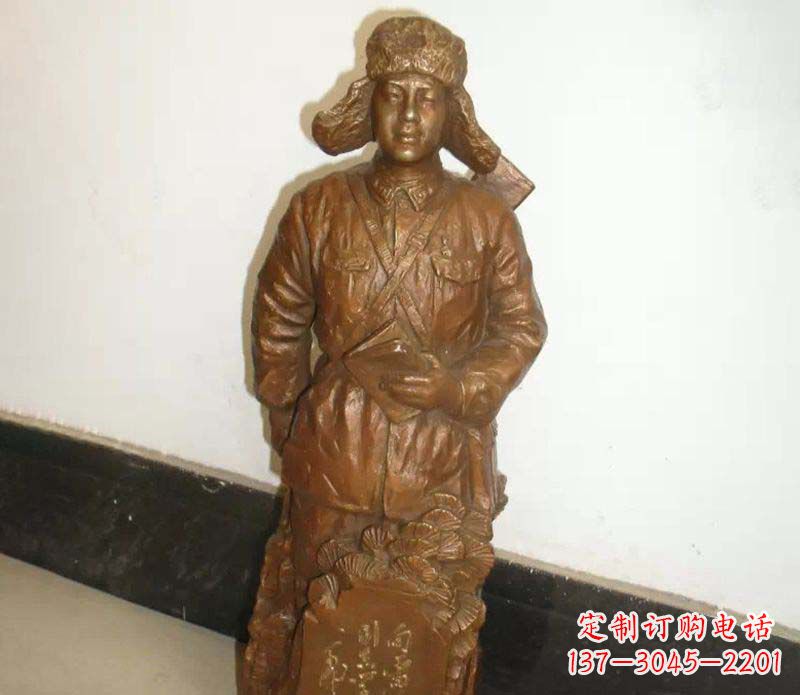 哈尔滨纪念雷锋的精美铜雕