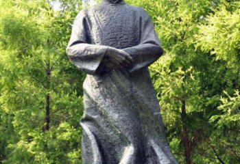 哈尔滨欣赏鲁迅先生传神铜雕