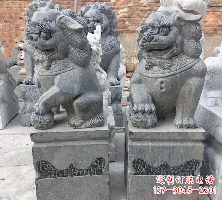 哈尔滨青石仿古狮子雕塑