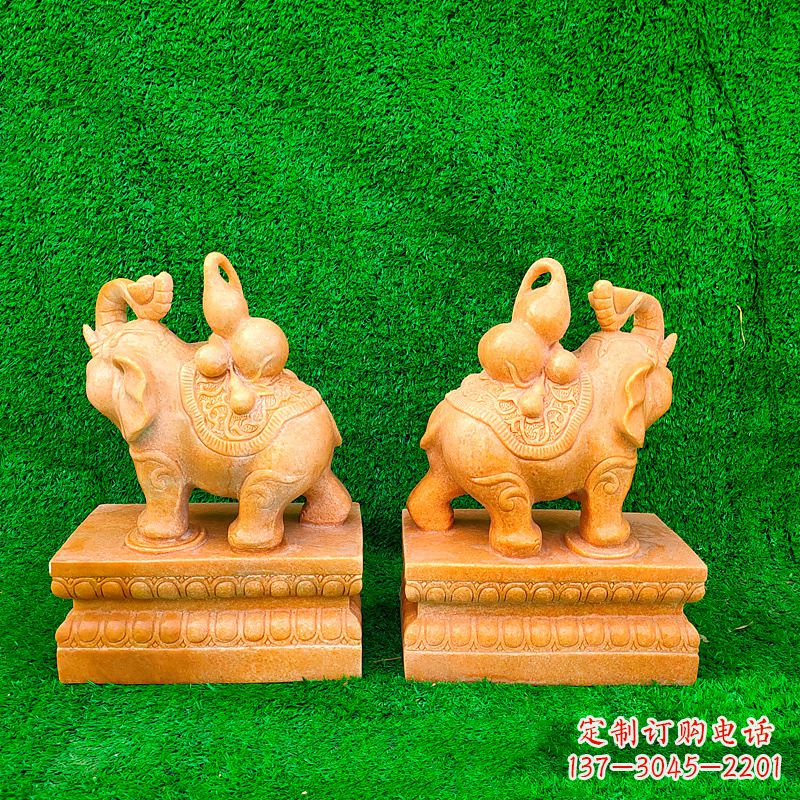 哈尔滨精美大象雕塑,点缀美好家园