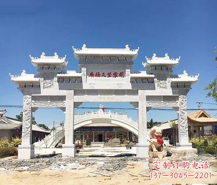 哈尔滨石牌坊的雕刻