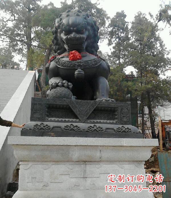 哈尔滨寺庙狮子铜狮子雕塑