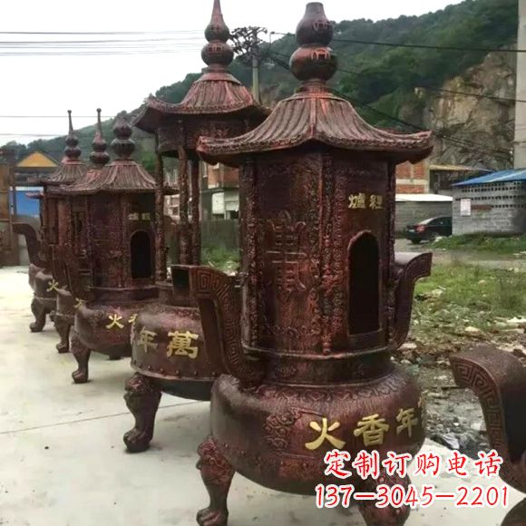 哈尔滨寺庙铜香炉雕塑