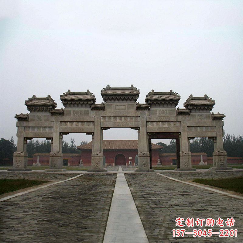 哈尔滨寺院五门石牌楼
