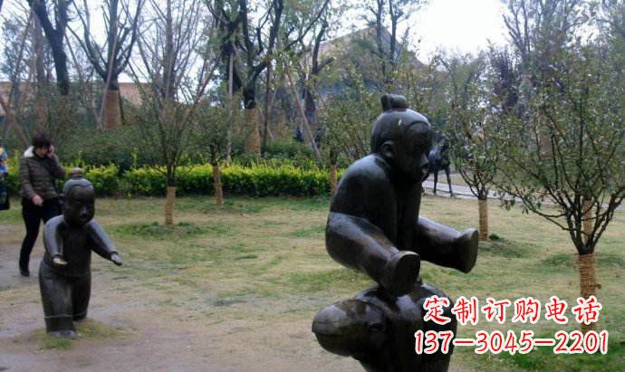 哈尔滨跳山羊公园人物铜雕