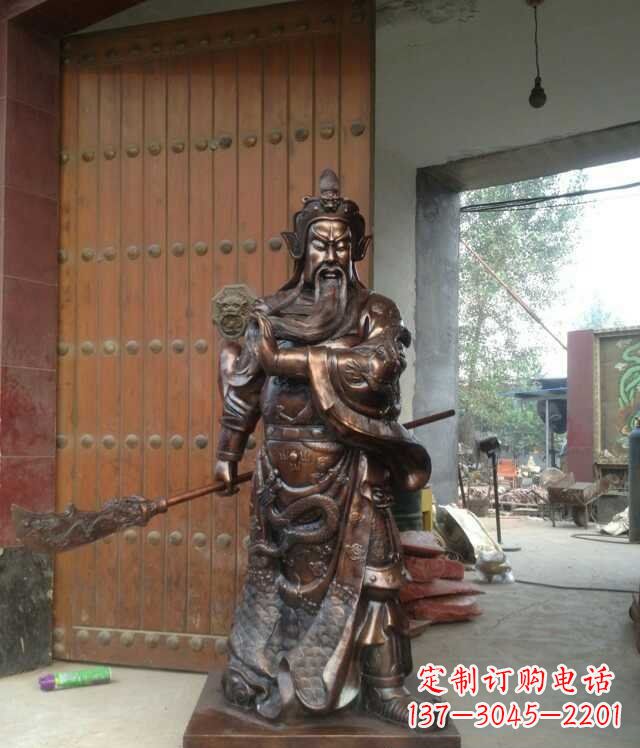 哈尔滨铜雕关公像