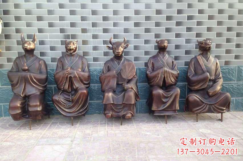 哈尔滨铜雕兽首人身十二生肖雕塑