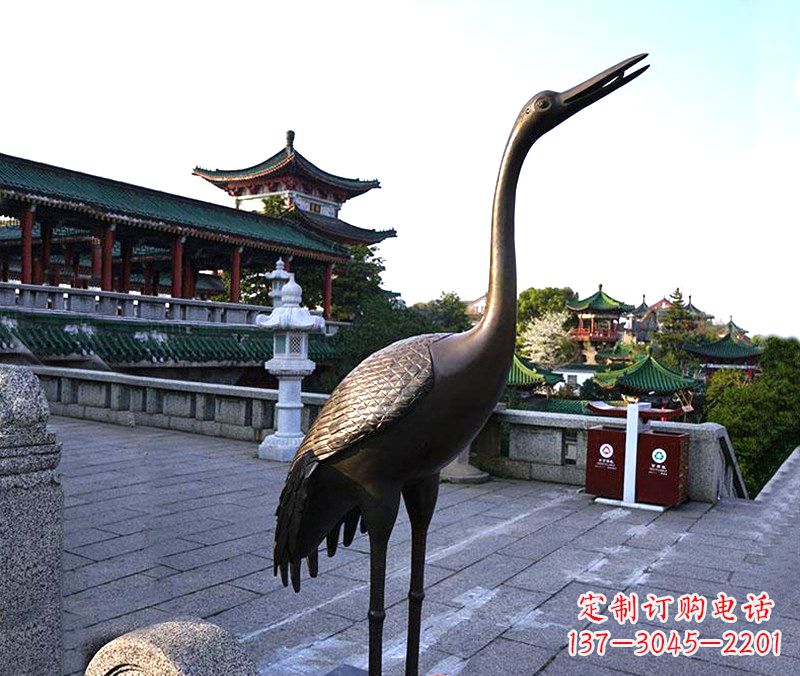哈尔滨铜雕仙鹤雕塑
