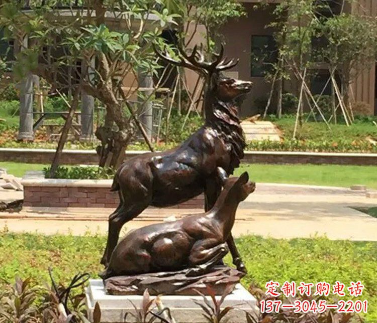 哈尔滨铜雕园林梅花鹿雕塑摆件