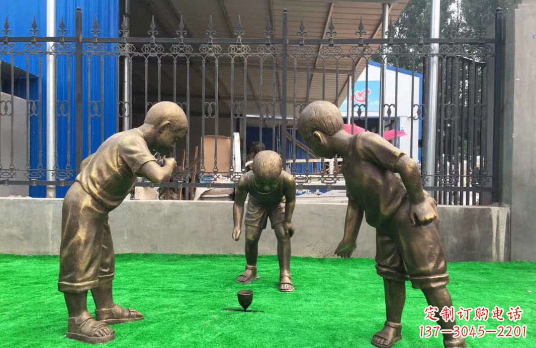 哈尔滨玩陀螺儿童铜雕塑