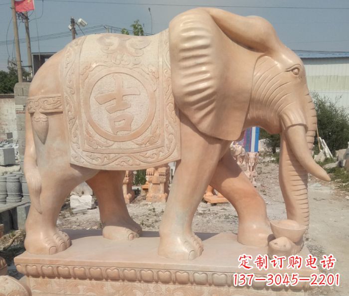 哈尔滨晚霞红吉祥如意门口大象石雕 (2)