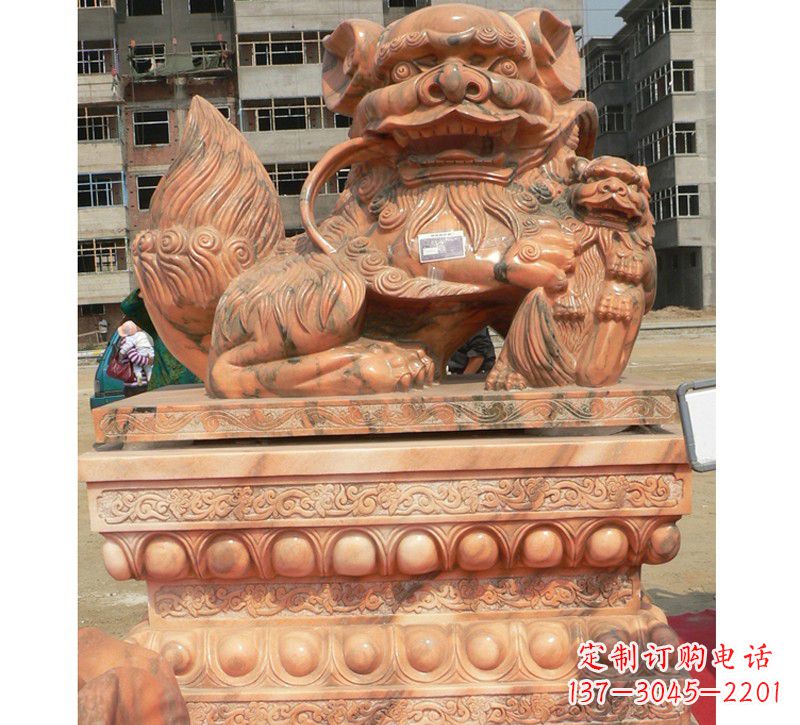 哈尔滨晚霞红南方石狮子