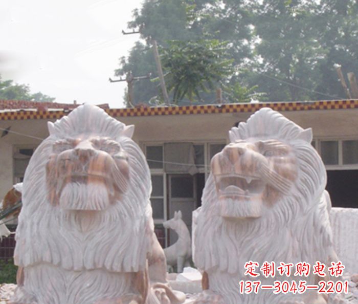 哈尔滨晚霞红欧式石雕狮子