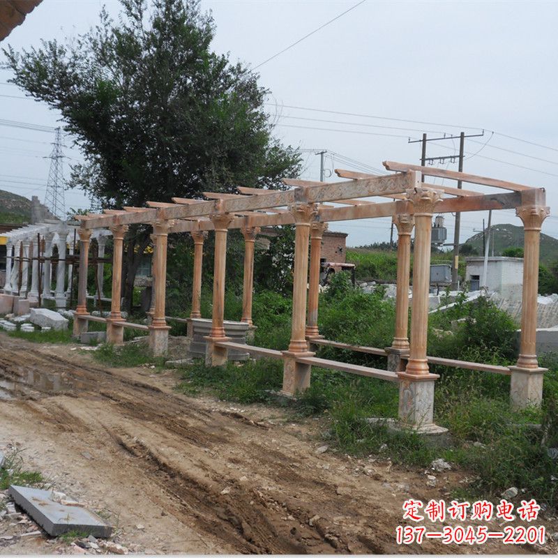 哈尔滨晚霞红石雕花架长廊
