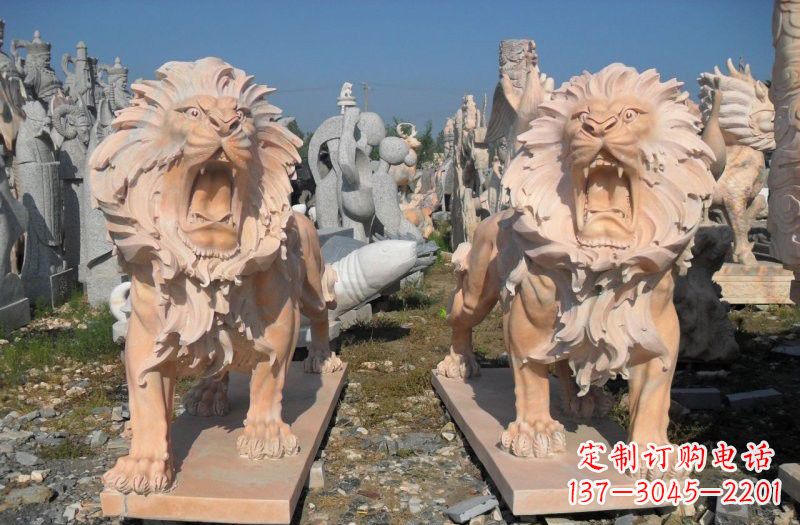 哈尔滨晚霞红西洋狮子雕塑