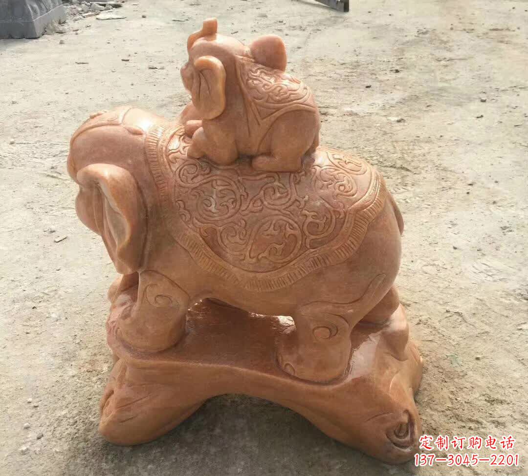 哈尔滨晚霞红小象招财动物