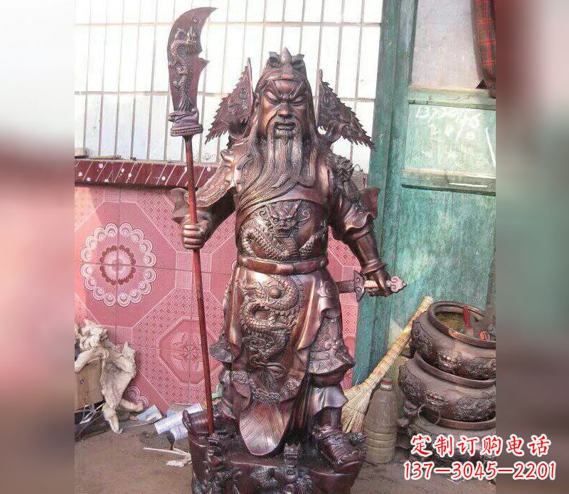 哈尔滨武财神关公提刀铜雕