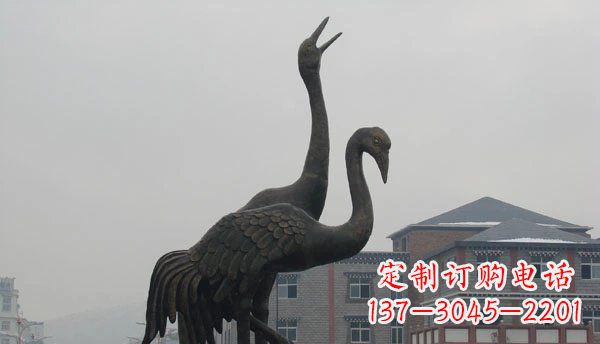 哈尔滨仙鹤公园景观铜雕