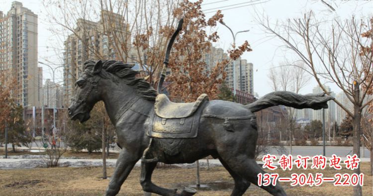 哈尔滨小区动物奔跑的马铜雕