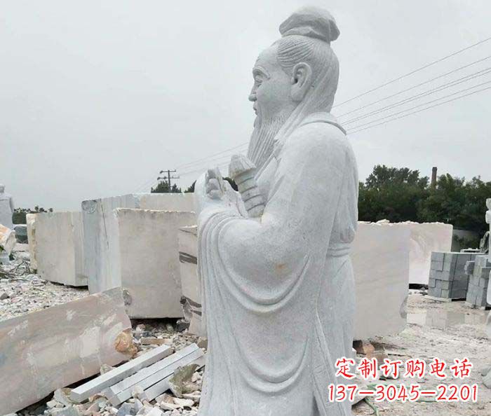 哈尔滨校园景观孔子石雕
