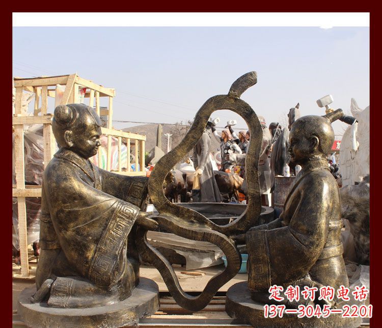 哈尔滨校园孔融让梨铜雕