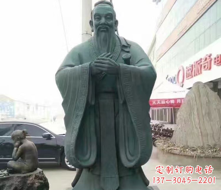 哈尔滨校园人物孔子行教像