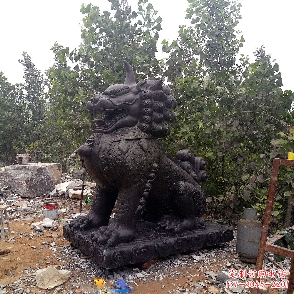 哈尔滨獬豸铸铜雕塑