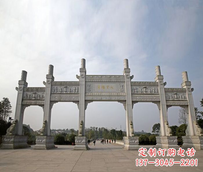 哈尔滨园林景观五门石雕牌坊