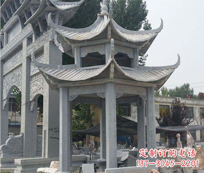 哈尔滨园林双层石雕凉亭