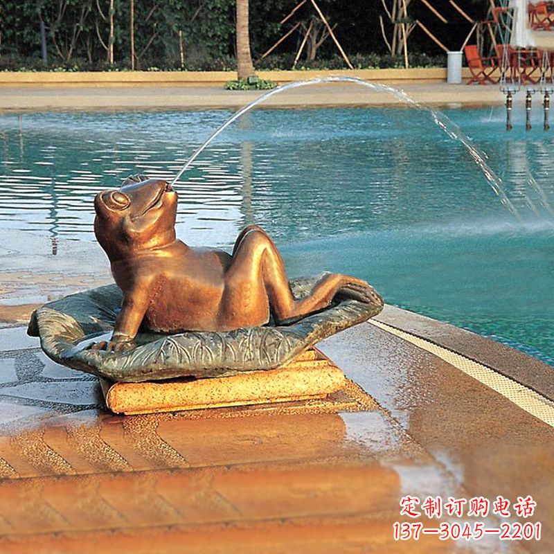 哈尔滨园林水景池塘游泳馆喷水青蛙铜雕塑