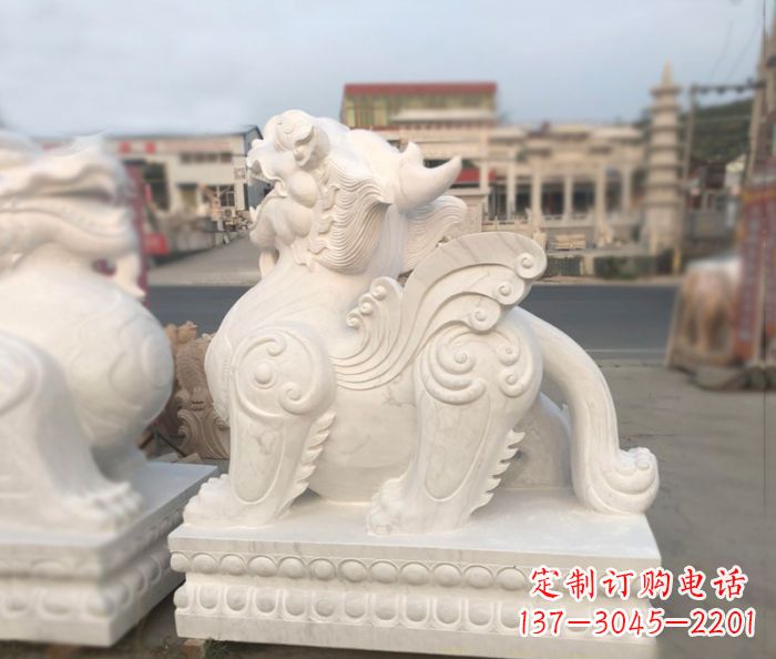 哈尔滨招财进宝立式貔貅门口石雕 (2)
